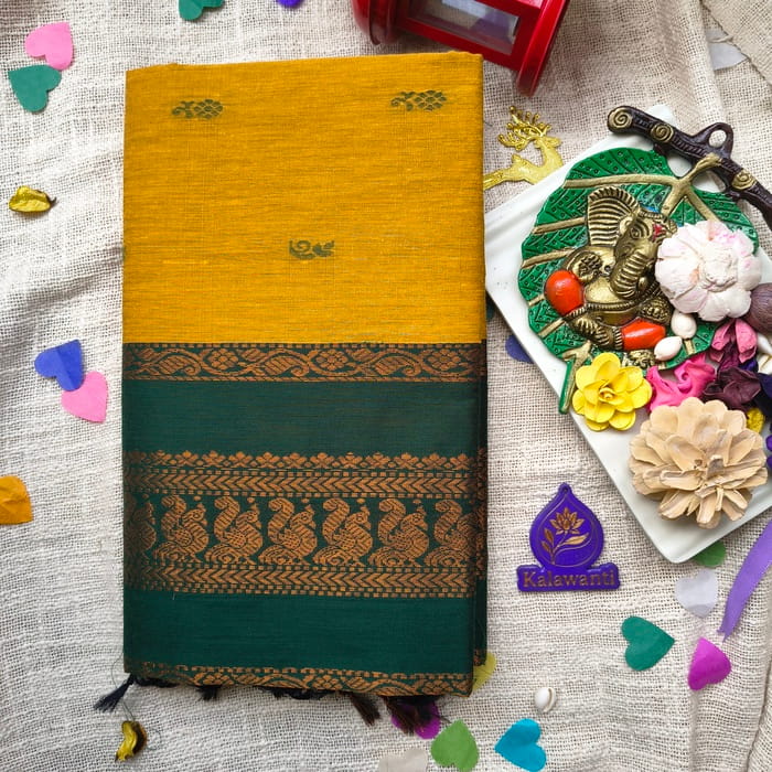 Kalawanti-Cotton-Saree-kalyani-cotton-saree-cotton-saree-with-zari-border-chennai-kerala-andhra-karnataka-pure-cotton-saree-festival-wear-saree-Indian-cotton-saree-temple-wear-cotton-saree