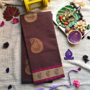80-Count-Chettinadu-Cotton-Saree-in-Deep-chocolate-brown-with-Traditional-Paisley-Border-Chennai-Tamilnadu-Andhara-karnataka-kerala