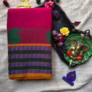80-Count-Chettinadu-Cotton-Saree-–-Magenta-with-Traditional-paisley-motif-pattern-in-purple-Chennai-Tamilnadu-Andhara-karnataka-kerala