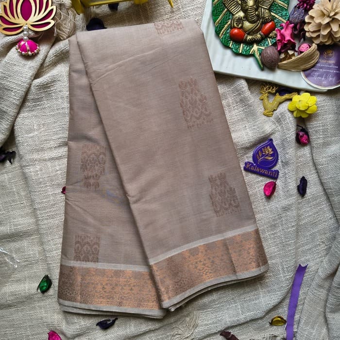 Taupe-Grey-80-Count-Cotton-Saree-with-Zari-Border-with-Blouse-Pure-cotton-saree-chennai-chettinadu-cotton-saree-bangalore-andhra-mumbai